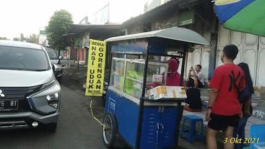 NASI UDUK BU ER