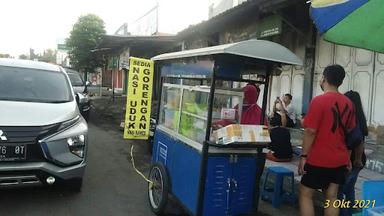 NASI UDUK BU RT