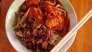 MIE AYAM PAK DHE