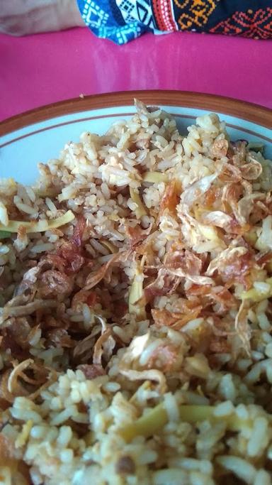 WARUNG LUMAYAN NASI GORENG&BAKMI