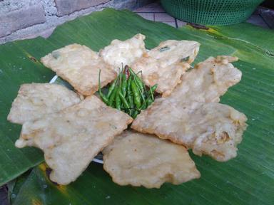 WARUNG MAKAN INDOMIE (WARMINDO) SELERA RAKYAT