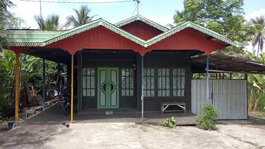 RUMAH WADAI MANYA DINA