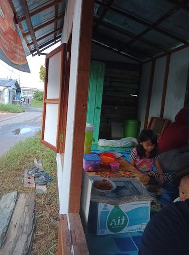 WARUNG NASI KUNING NINI NATAN