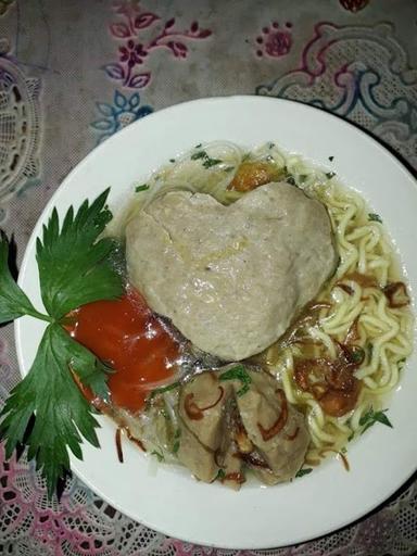 BAKSO CINTA