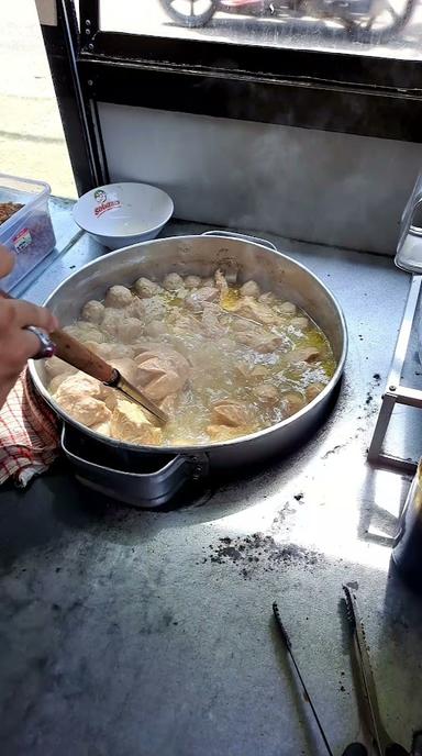 MIE AYAM & BAKSO ARS PAK SAREH