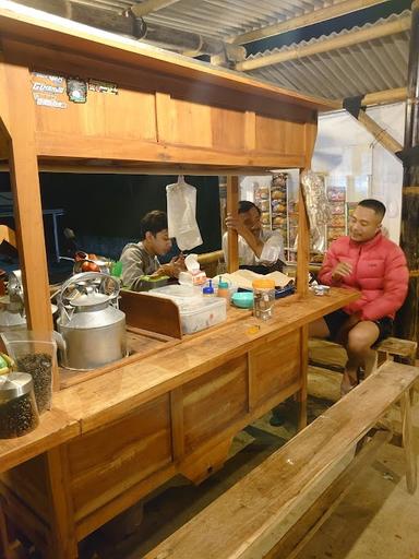 WARUNG KOPI GUBUG