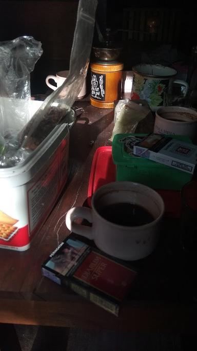 WARUNG MAKAN BU RIYATI