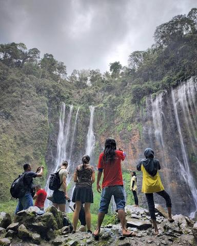 WARUNG KOPI DASAR TUMPAK SEWU