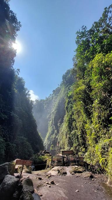 WARUNG KOPI DASAR TUMPAK SEWU