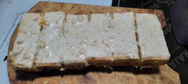 ROTI BAKAR AREUNG STASION