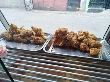 AL-LADZAT FRIED CHICKEN