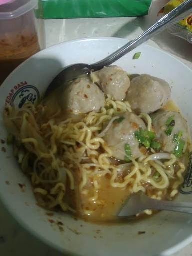 BAKSO TIGA SAUDARA (MAS SLAMET)