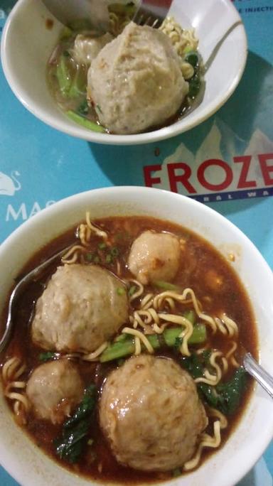 MIE AYAM BASO SEDYO MULYO