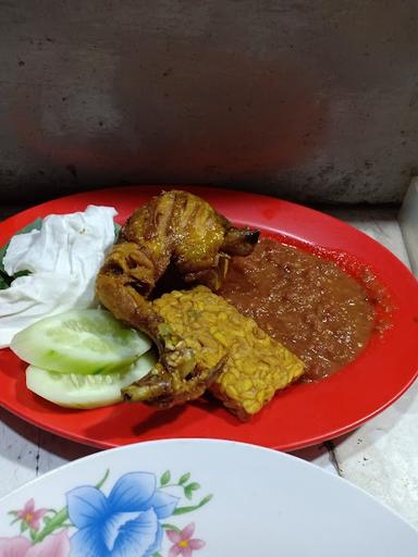 NIKILO ECO NASI UDUK LELE AYAM GORENG