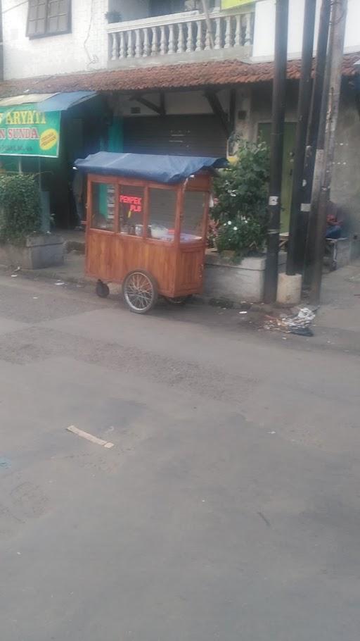 PEMPEK ASLI PALEMBANG PERTIGAAN