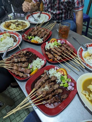 SATE PAK ALI WONG KEBUMEN