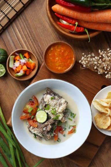 SOTO SUSU DAN SOP BENING BETAWI BANG JON