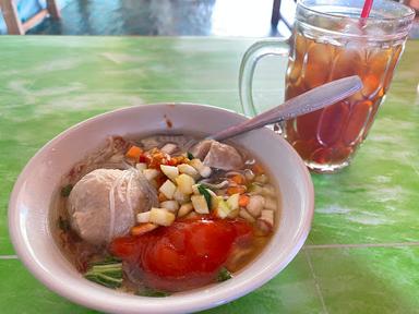 KEDAI BAKSO & MIE AYAM BANG RIDWAN