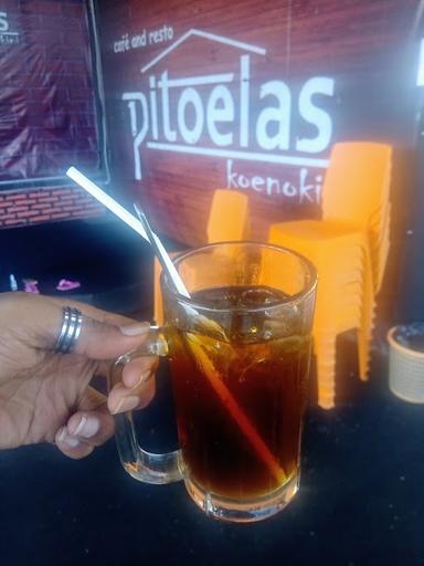 PITOELAS CAFE & RESTO