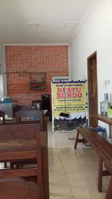 RUMAH MAKAN RESTU BUNDO