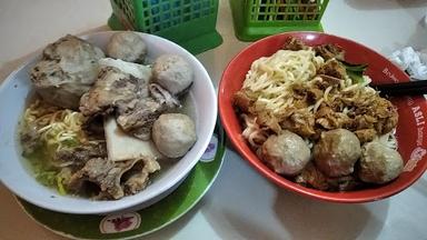 MIE AYAM BASO SABAR MENANTI