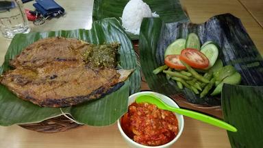 IKAN BAKAR BANG TEMMY