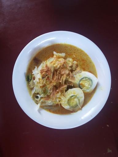 LONTONG KARI ANTAPANI