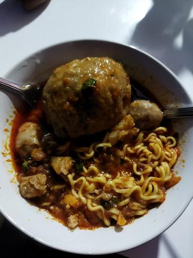 MIE BASO & BASO MERCON KOKI PAPI