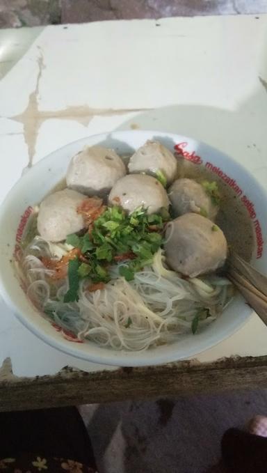 MIE BASO PAKDE