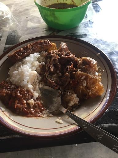 NASI GUDEG YOGYA OJO LALI