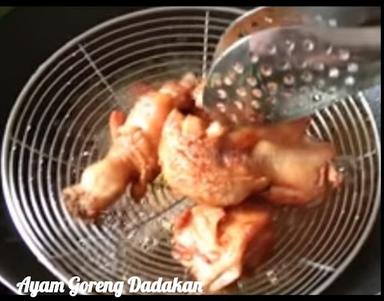 AYAM GORENG SEHATI