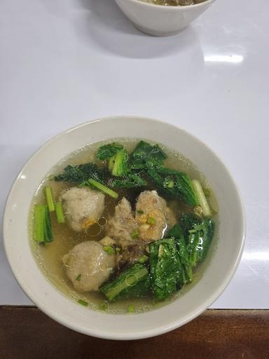 BAKSO URAT CISARANTEN