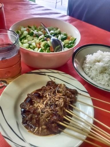 WARUNG NASI, SATE, GULE KAMBING PA ANDA