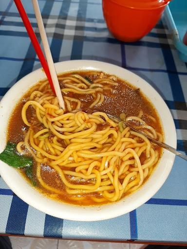 BAKSO DAN MIE AYAM UTOMO SALATIGA