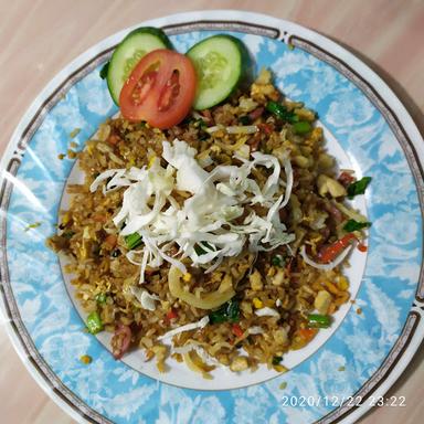 NASI GORENG SELERA RASA CINTA