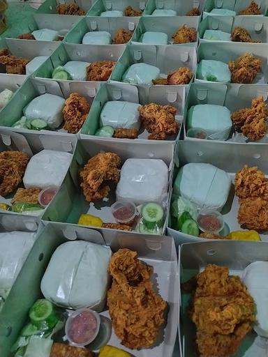 WARUNG NASI IBU YATI