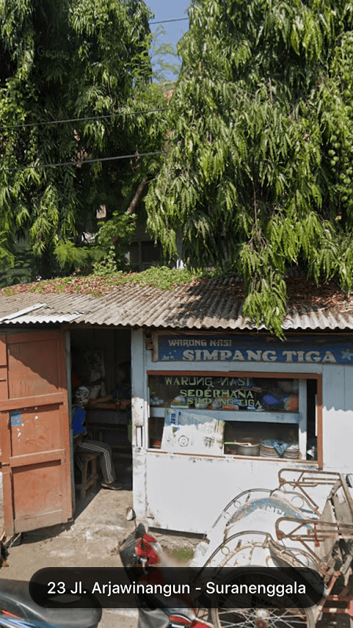 WARUNG NASI SIMPANG TIGA