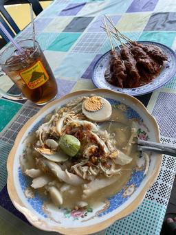 Photo's Soto Bawah Jembatan