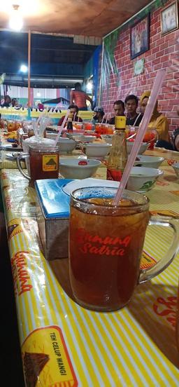 Photo's Warung Idah Jaya