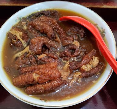 KONG HU RUMAH MAKAN