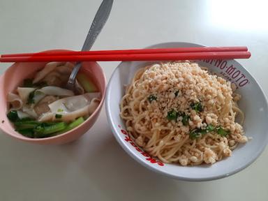 RM MIE BASO ENCEK