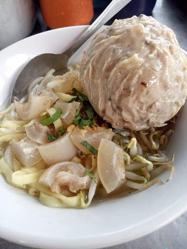 BASO BERANAK & MIE AYAM