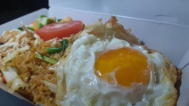 NASI GORENG MAMAH EEL