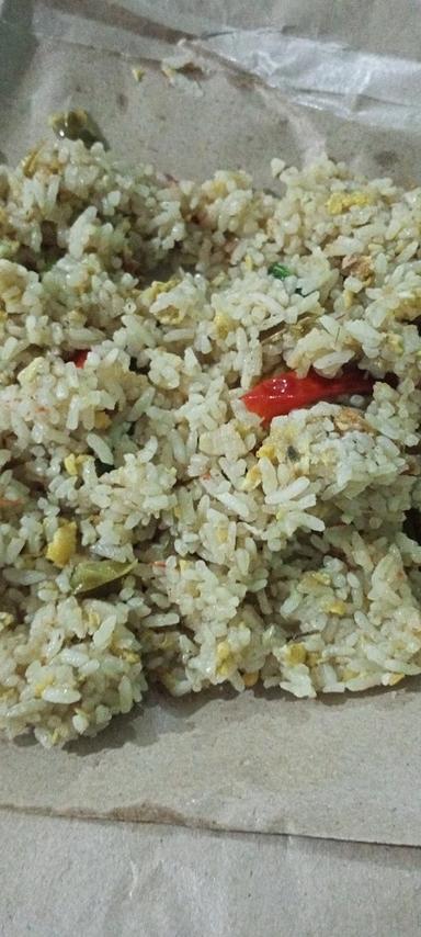 NASI GORENG PEDAS SAMBAL JAMBAL MAS KERSO