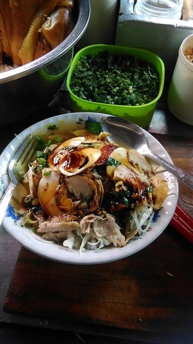 NASI SOTO AYAM PODOMORO