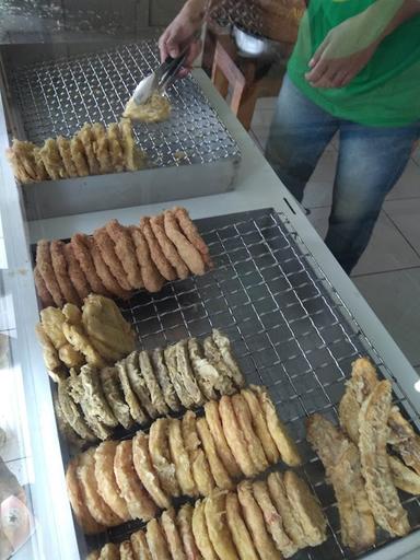 PISANG GORENG PONTIANAK IBU YENNI