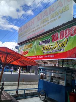 Photo's Nasi Kapau Dessi Dan Ampera Om Joel