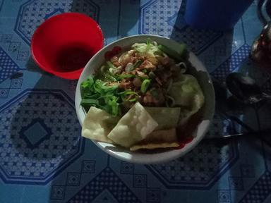 MIE AYAM GAJAH MUNGKUR