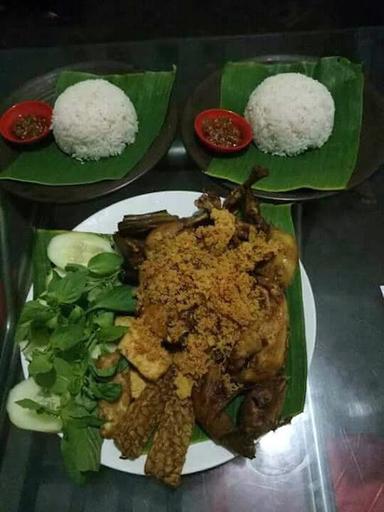 PECEL LELE LAMONGAN