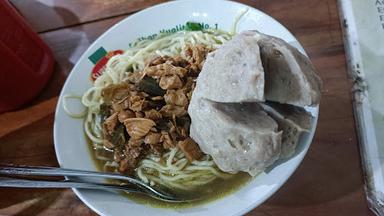 MIE BASO MIE AYAM ADI GALAN